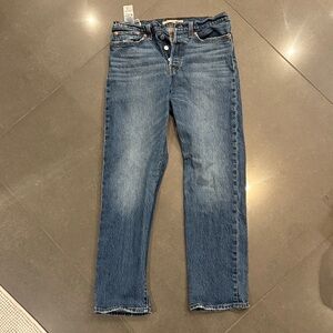 Levi’s wedgie jeans size 27